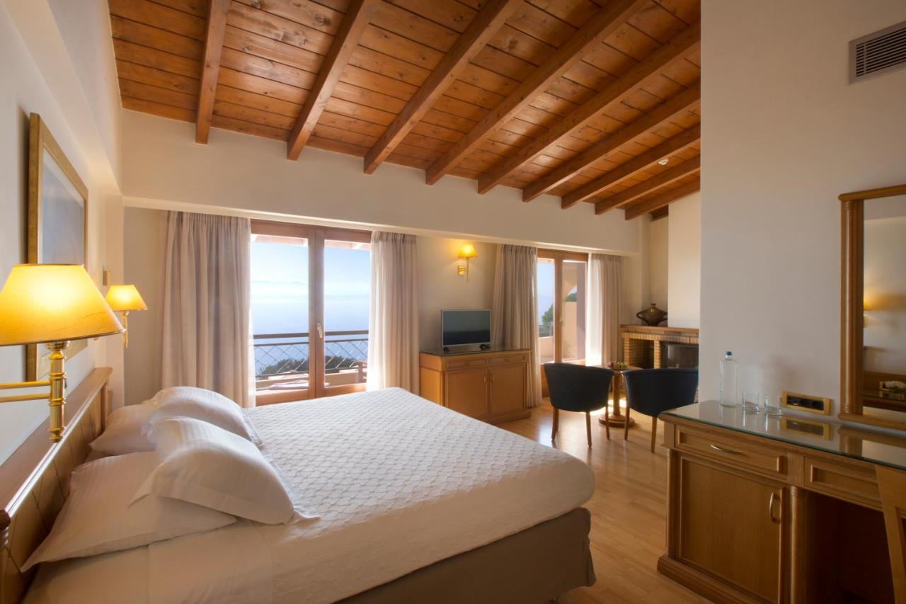 Negroponte Resort Eretria Exteriör bild